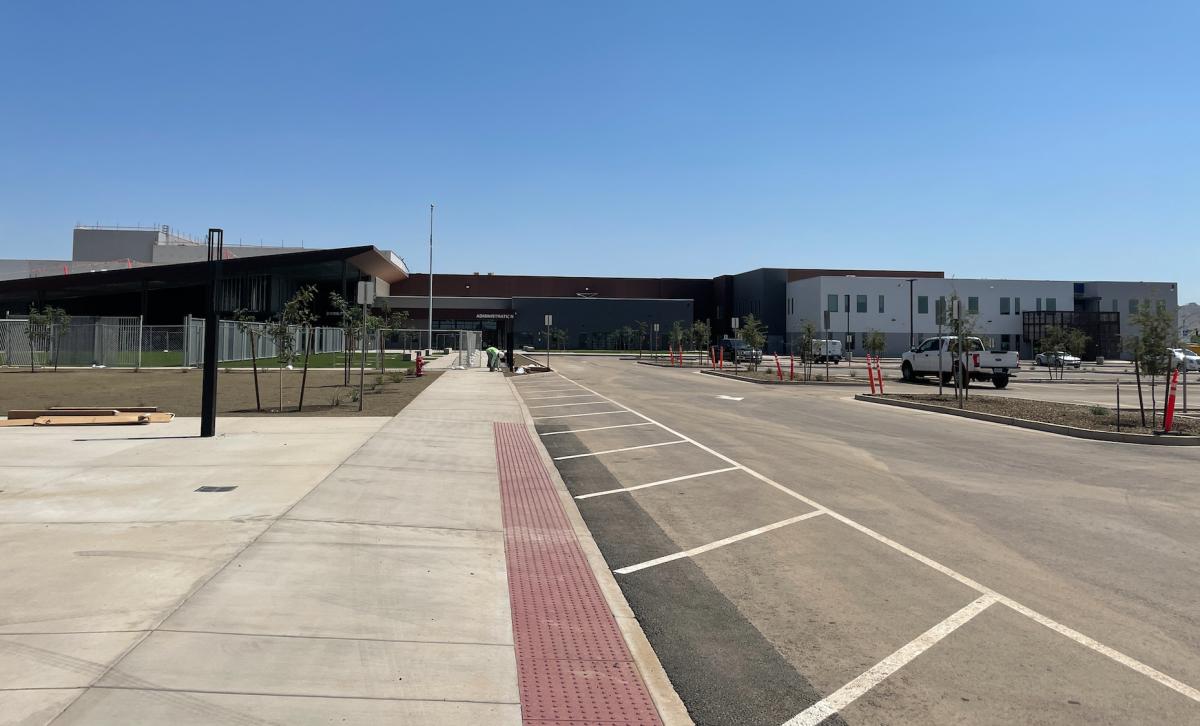 Crismon High School